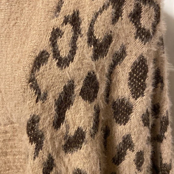 Anthropologie Akemi Kim super soft sweater kimono - Picture 2 of 9